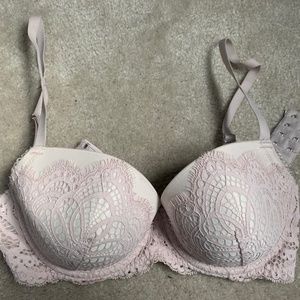 Victoria's Secret Dream Angels Lined demi 32DD cute bra!